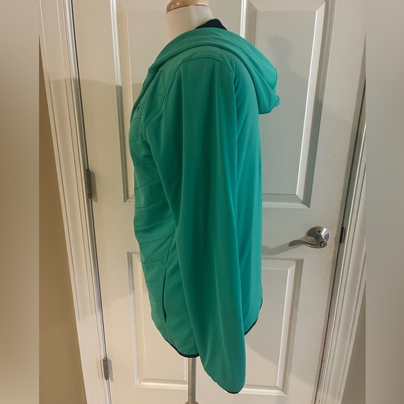 Boys Under Armour Zip up jacket/sweatshirtrt-NWT Size XL - Picture 3 of 8